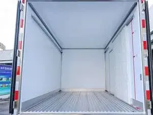 Грузовой отсек с задней загрузкой